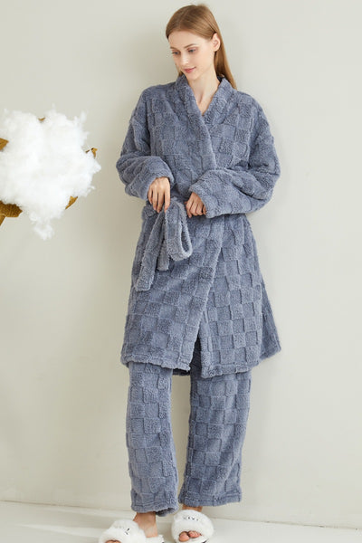 Long couple pajamas in European and American